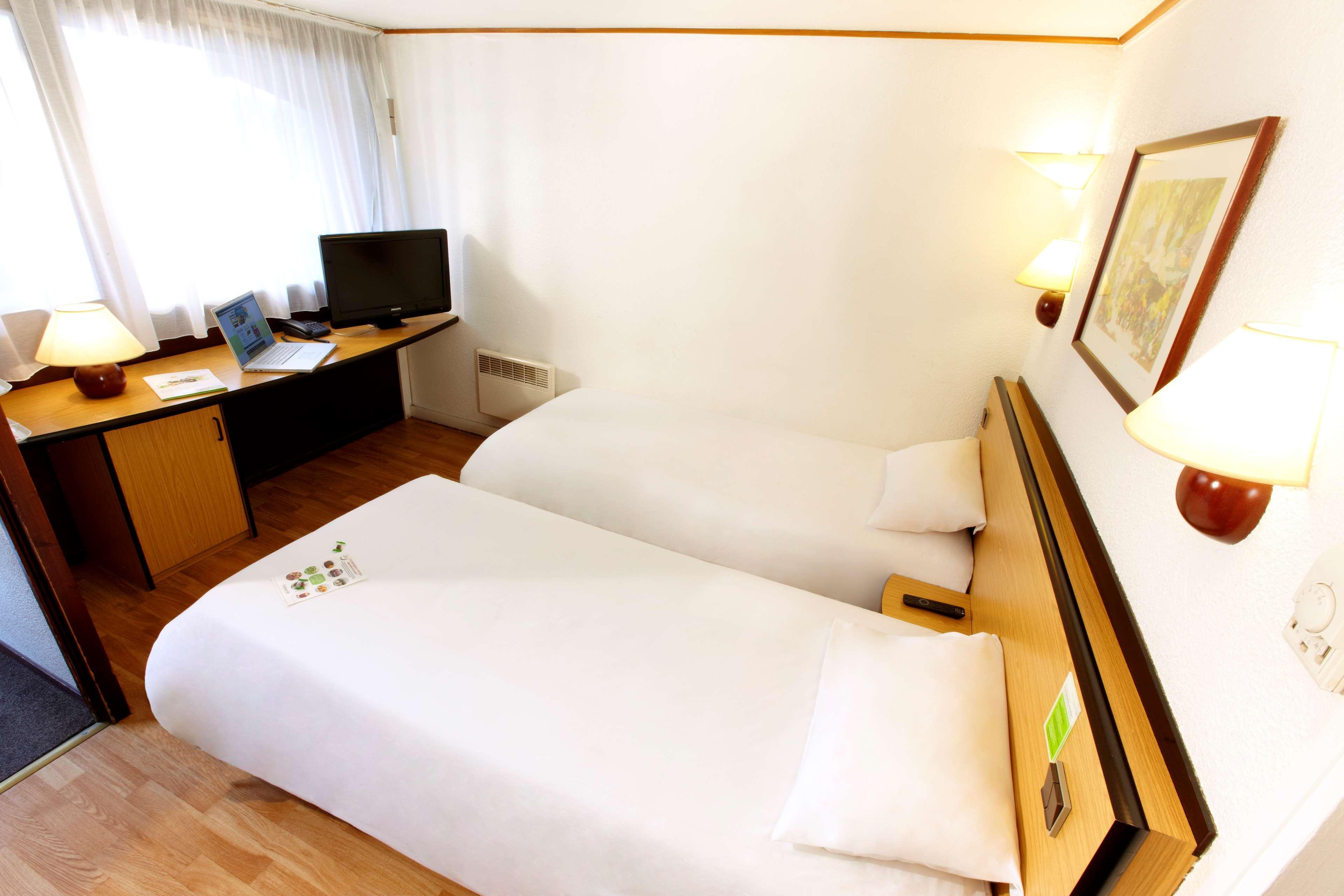 Campanile Saintes Otel Oda fotoğraf